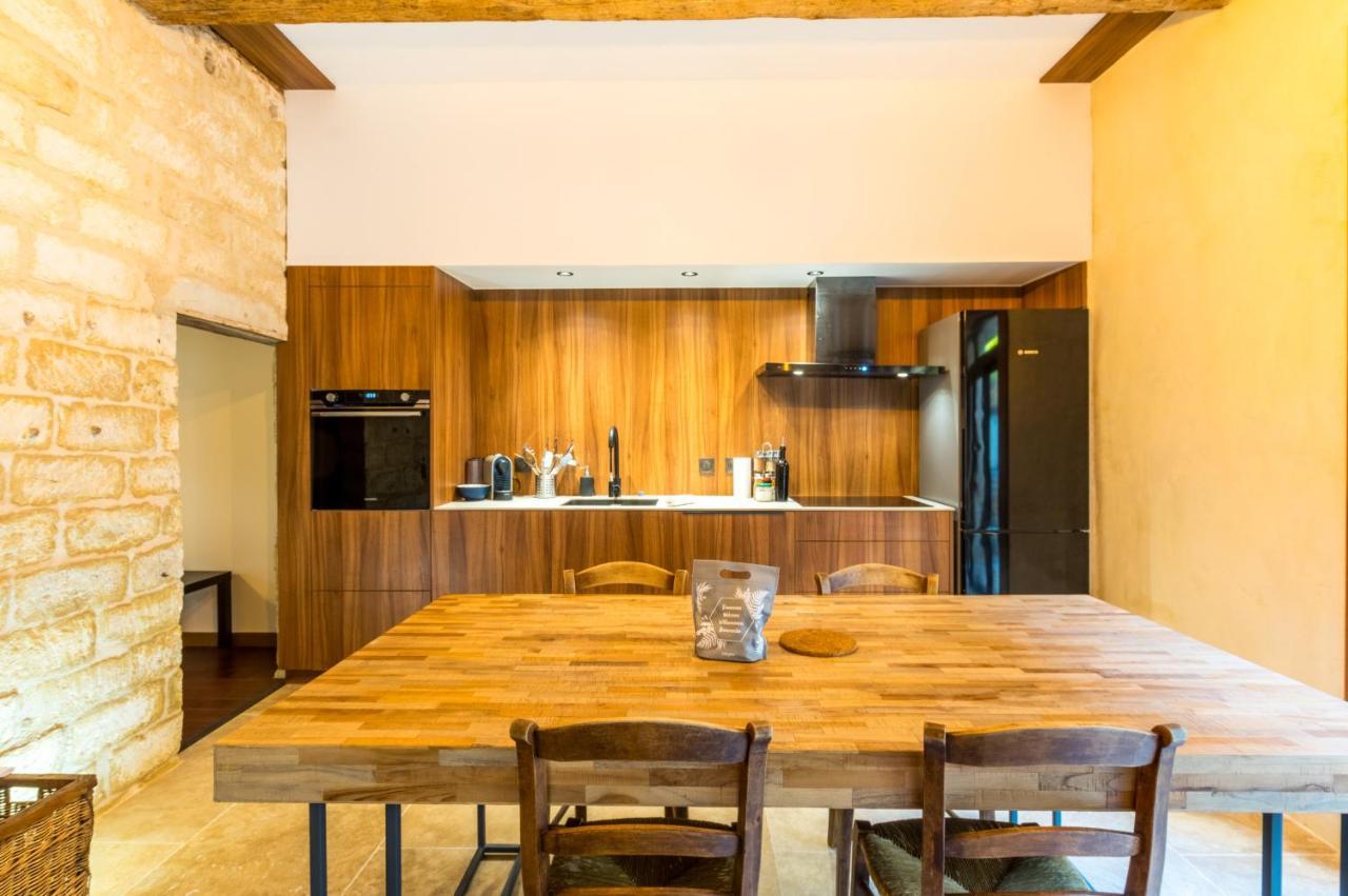Atelier Ecusson - Premiere Conciergerie